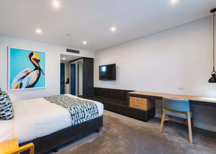Deluxe-with-King-Bed-4