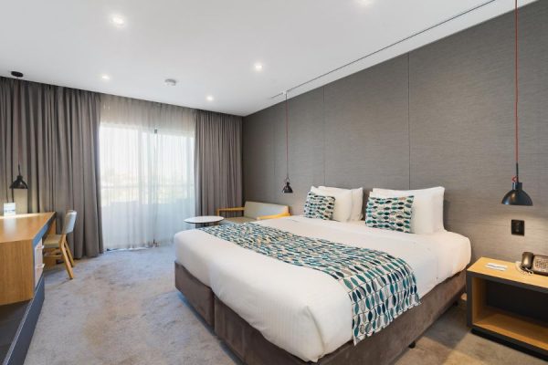 Deluxe-with-King-Bed
