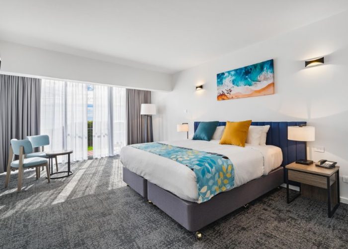 Executive-Room-with-King-Bed-and-Ocean-View-18