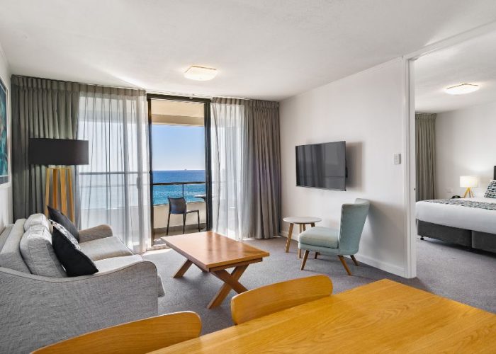 SUPERIOR-SUITE-WITH-KING-BED-AND-SOFA-OCEAN-VIEW-2